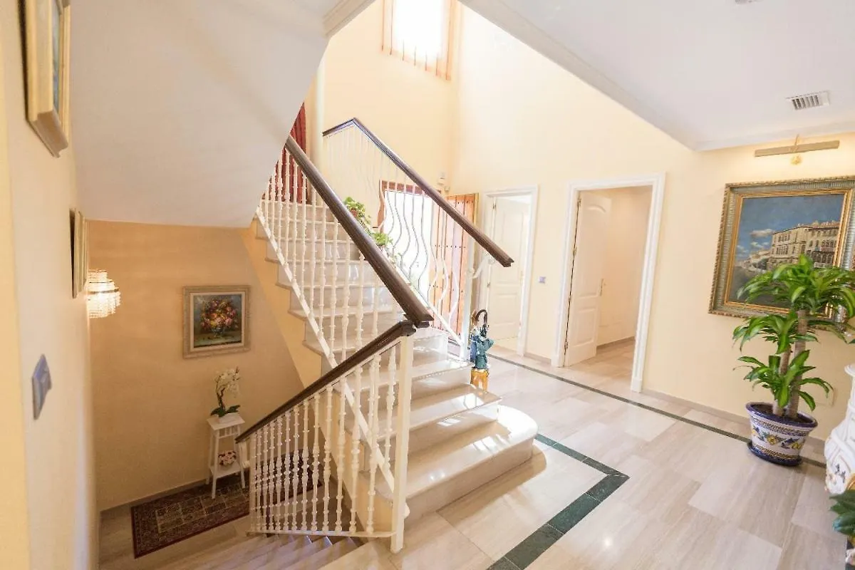 וילה הוילה מארבלה Casa Carmen ספרד