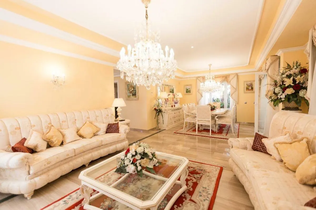 Casa Carmen Villa Marbella
